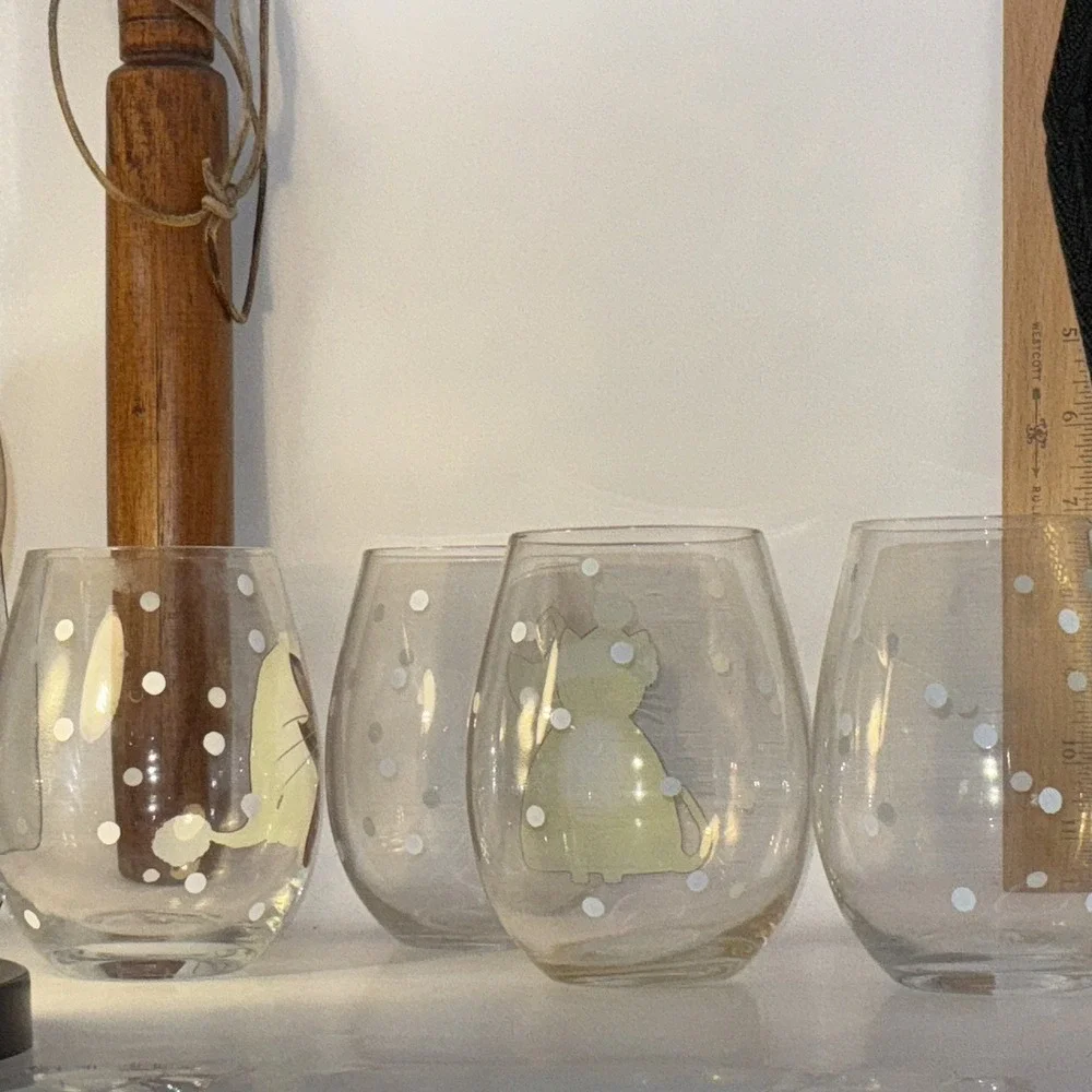 Pier 1 Stemless Wine Glasses Set of 4 Clear Decorated Christmas Cat 19 Oz. NIB